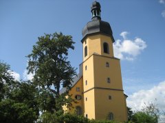 Grossansicht in neuem Fenster: Die evangelische Kirche in Regnitzlosau